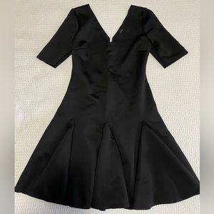 Guess pleated black dress size XS never worn!